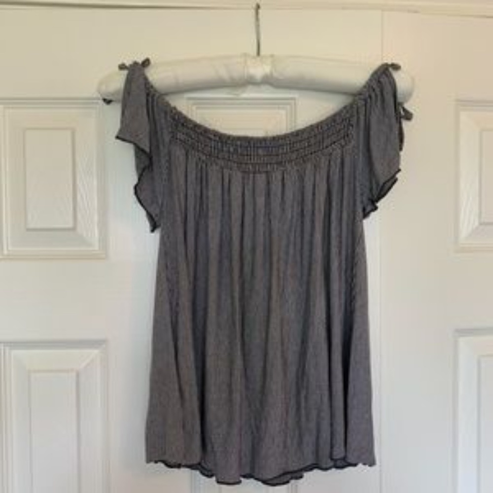 AE Soft & Sexy On or Off Shoulder Tie Short Sleeve - Picture 3 of 5